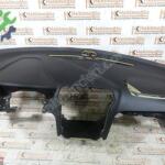 FORD MONDEO 2015-2020 AİRBAGLİ GÖĞÜS TORPİDO AÇILMIŞ
