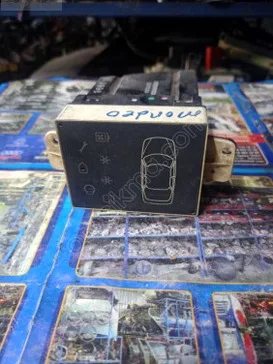 Ford Mondeo Bilgi Ekranı çıkma parça
