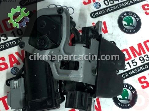 Ford Mondeo Bagaj Kilidi N442A66BB çıkma parça