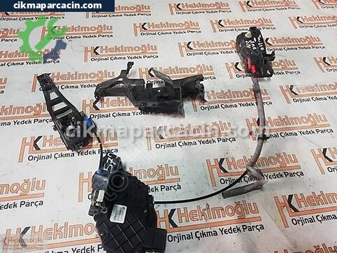 Ford Mondeo Kapı Kilidi çıkma parça