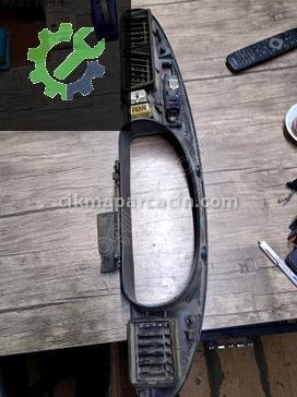 Ford Ranger Gösterge Çerçevesi UM81-55-420 çıkma parça