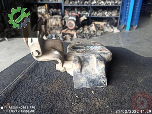 Ford Ranger Şarj Dinamosu 6C11A çıkma parça