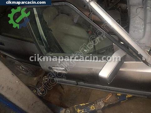 Ford Taunus Kapı çıkma parça