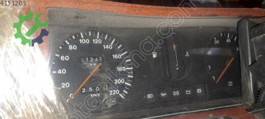Ford Taunus Kilometre Saati çıkma parça