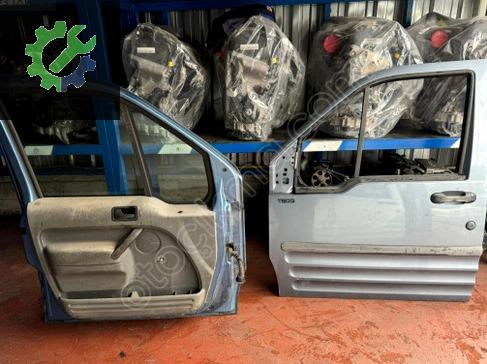FORD TOURNEO CONNECT ÇIKMA SAG ÖN KAPI DOLU