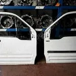 FORD TOURNEO CONNECT ÇIKMA SAG ÖN KAPI DOLU