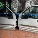 FORD TOURNEO CONNECT ÇIKMA SAG ÖN KAPI DOLU