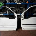 FORD TOURNEO CONNECT ÇIKMA SOL ÖN KAPI DOLU