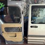 FORD TOURNEO CONNECT ÇIKMA SOL SÜRGÜLÜ KAPI DOLU