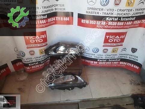 Ford Tourneo Courier Sağ Ön Far çıkma parça