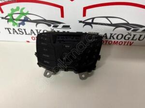 Ford Tourneo Courier 2014-2019 Çıkma Teyp