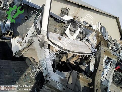 Ford Tourneo Custom çıkma parça