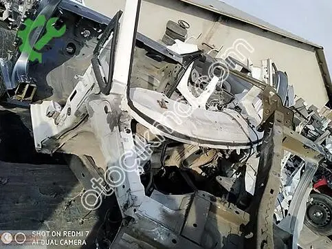 Ford Tourneo Custom Marşpiyel çıkma parça