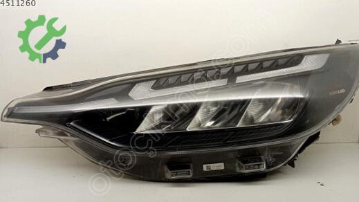 Ford Tourneo Custom Far çıkma parça
