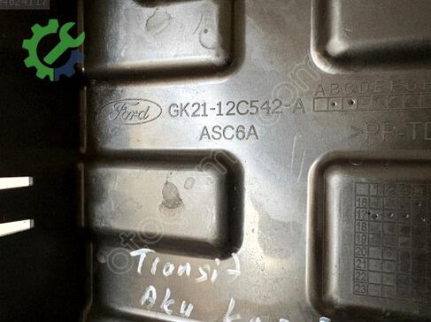 Ford Transit Akü Kapağı GK2112C542A çıkma parça
