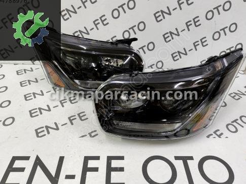 Ford Transit Sağ Ön Far çıkma parça