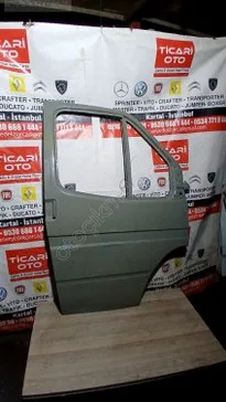 Ford Transit Sağ Ön Kapı çıkma parça