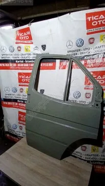 Ford Transit Sağ Ön Kapı çıkma parça