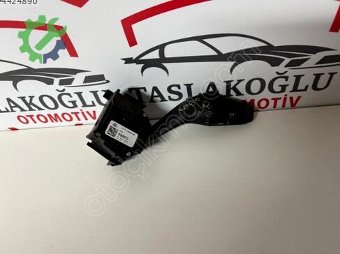 Ford Transit Connect Silecek Kolu çıkma parça