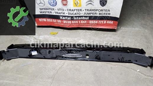 Ford Transit Kapı Çıtası çıkma parça