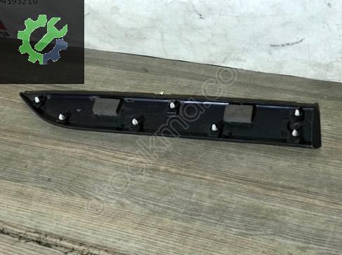 Ford Transit Custom Çıkma Orjinal Sol Ön Kapı Bandı