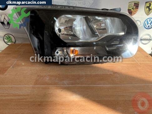 Ford Transit Custom Far çıkma parça