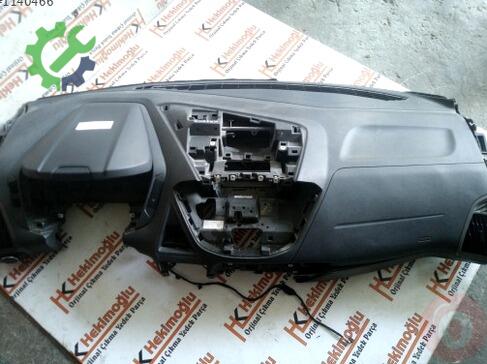 Ford Transit Custom çıkma parça