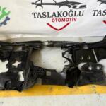 Ford Transit Göğüs Sökme Çıkma