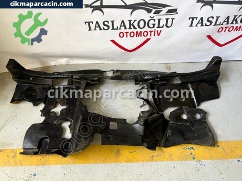 Ford Transit Göğüs çıkma parça