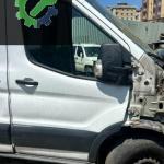 FORD TRANSİT SAĞ ÖN KAPI
