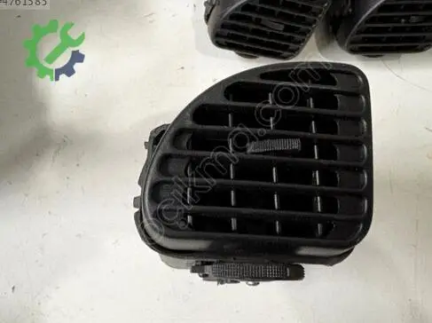 Ford Transit Kalorifer Izgarası çıkma parça