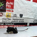 Ford Transit V363 Çıkma Orjinal Sağ Ön Kapı Kilidi