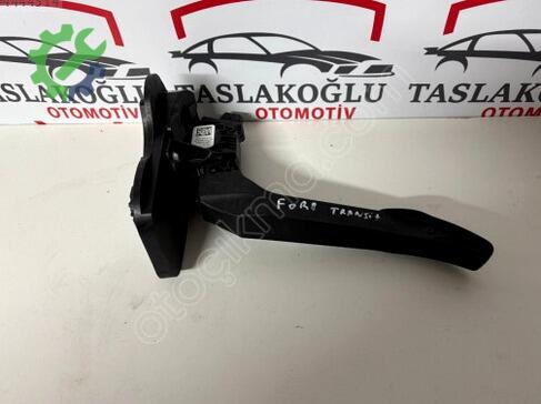 Ford Transit Pedal çıkma parça