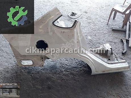Ford Focus Çamurluk (Arka) çıkma parça