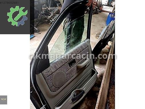 Land Rover Freelander Sağ Arka Kapı FREELANDER1 çıkma parça