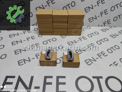 Infiniti G Sinyal çıkma parça