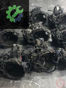 Golf 1.6 Akl açılmamış duz 5 ileri Sanzuman