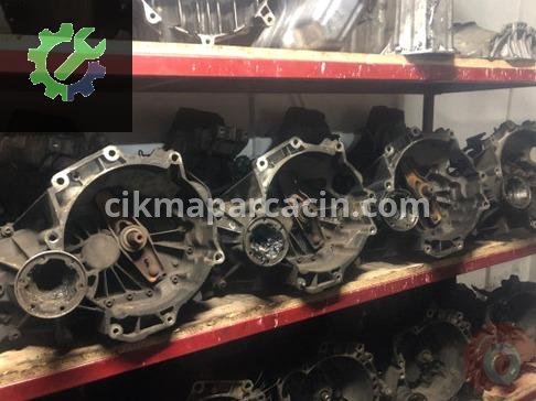 Volkswagen Golf Şanzıman Komple çıkma parça