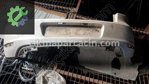 Volkswagen Golf Arka Tampon çıkma parça