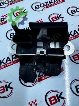 Volkswagen Golf Bagaj Kilidi 5K0827505 çıkma parça