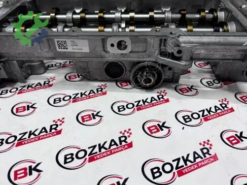Volkswagen Golf Eksantrik Mili 04L103792F çıkma parça