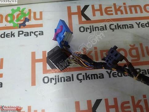 Volkswagen Golf 5G4971121JE çıkma parça