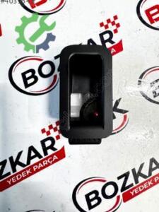 Sıfır Volkswagen Passat Cam Düğmesi 5G0863345