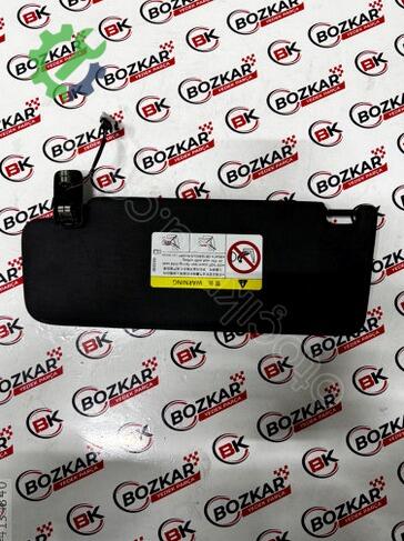 Volkswagen Passat Güneşlik 5G0857552G çıkma parça
