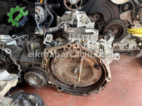 Volkswagen Bora Şanzıman Komple çıkma parça
