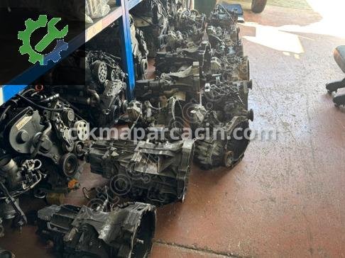 Volkswagen Bora Şanzıman Komple çıkma parça