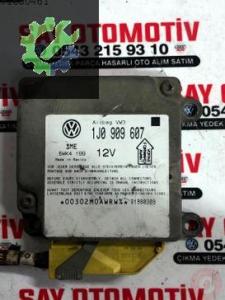 Golf Bora Leon Airbag beyni cikma 1J0909607