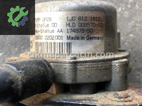 Volkswagen Golf Fren Vakum Pompası 1J0612181B çıkma parça
