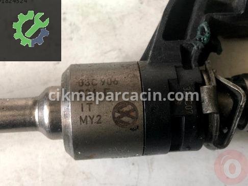 Volkswagen Golf Enjektör 03C906036F çıkma parça
