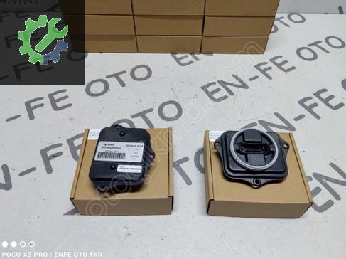 Volkswagen Golf Far Beyni 3D0941329D çıkma parça
